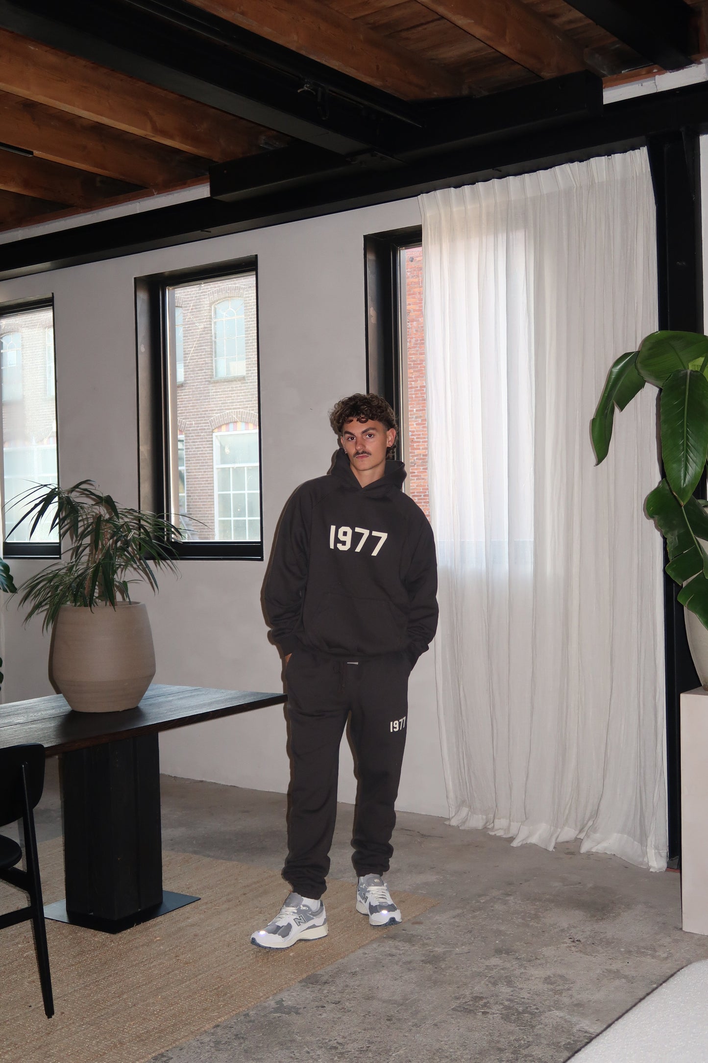 Fear of God Essentials 1977 Iron Black Full set