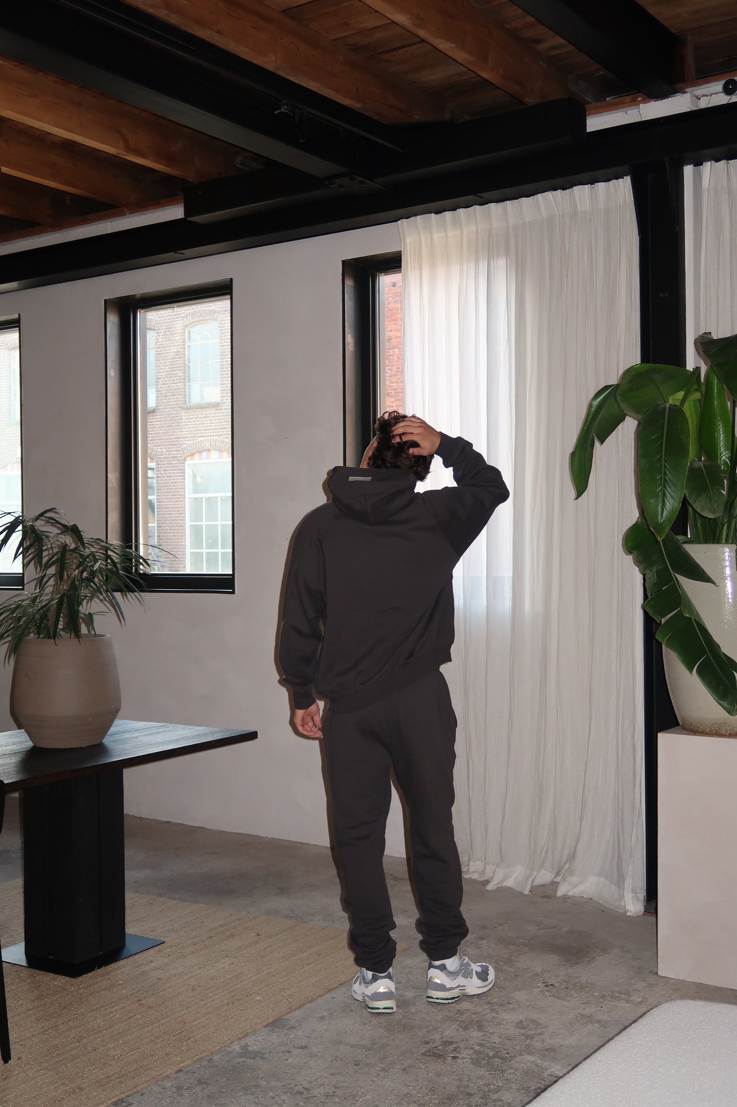 Fear of God Essentials 1977 Iron Black Full set